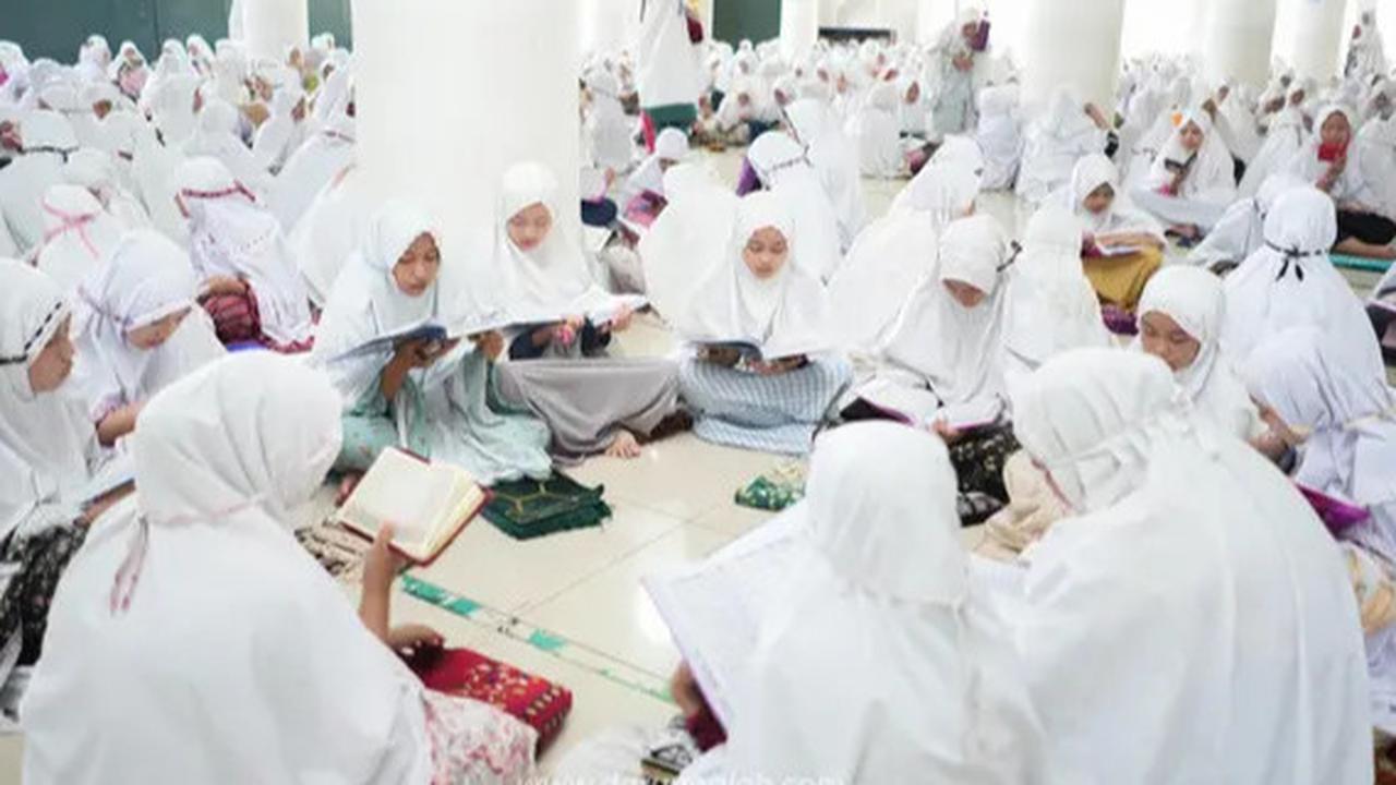 Kapan Malam Nisfu Syaban 2025? Simak Tanggal serta Amalan yang Dianjurkan