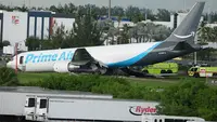 Pesawat Kargo Tergelincir di Miami, Sebabkan 5 Orang Tewas