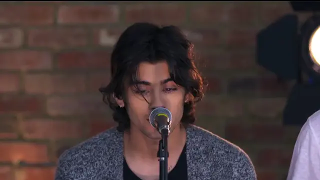 Dilarang Ajak Pacar Jadi Alasan Zayn Malik Hengkang