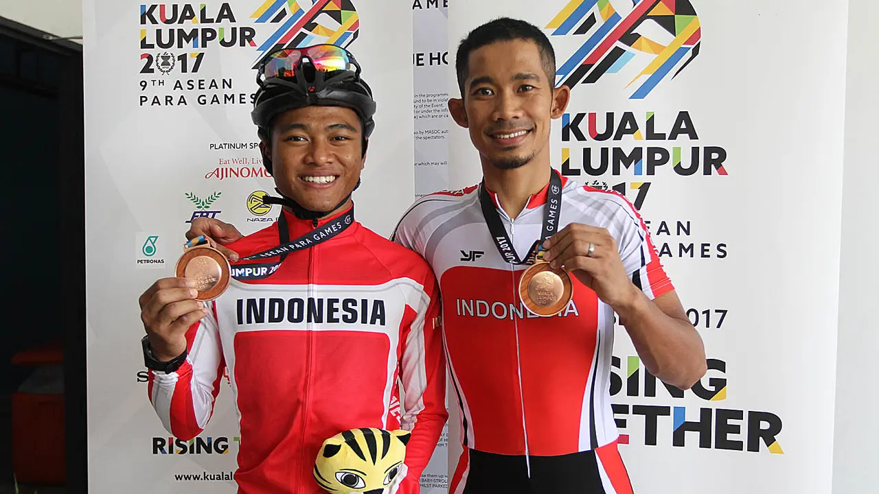 Sufyan Sauri dan Muhammad Fadli Immamudin