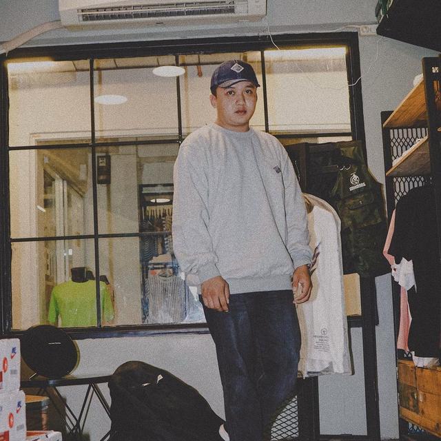 6 Potret Abimanyu Jurnalrisa yang Dikabarkan Kekasih Baru Adhisty Zara