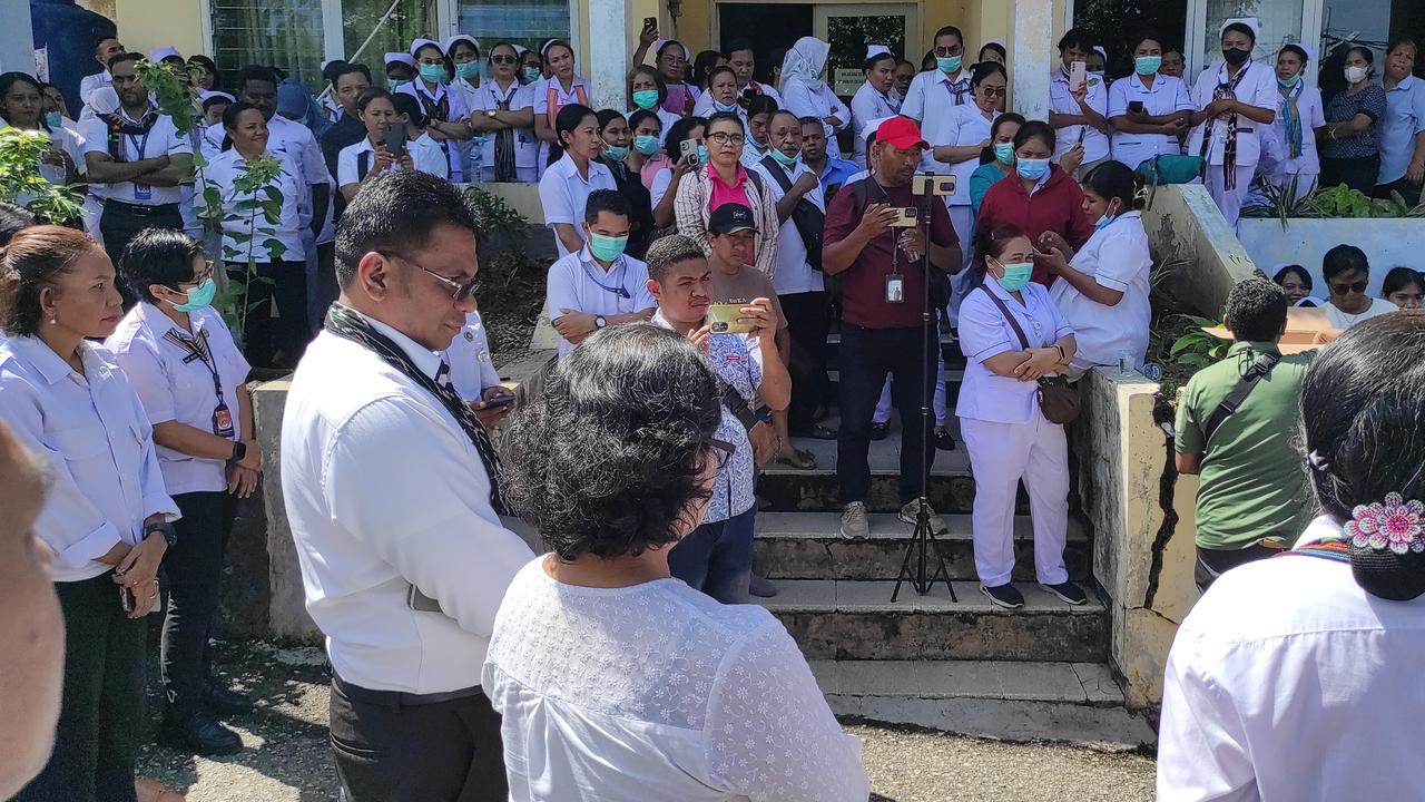 Nasib Miris Nakes di Kupang, Kerja 24 Jam Gaji Dipotong Manajemen RSUD