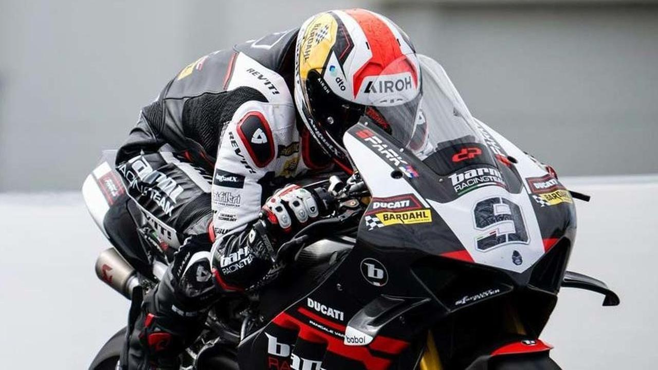 Hasil Race 2 WorldSBK Prancis 2024: 3 Juara Dunia Kompak Cedera dan Absen, Nicolo Bulega Menang
