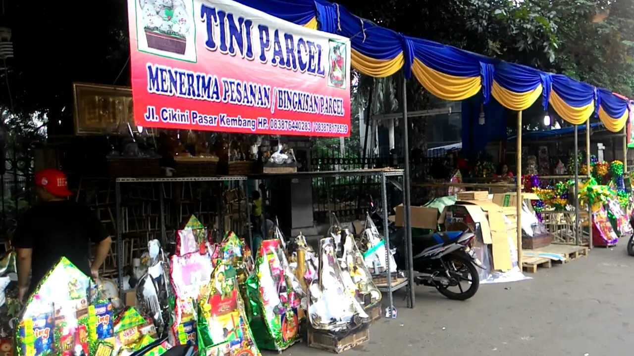 pedagang parcel di Cikini