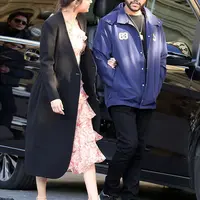 Mengingat masa liburan mereka di Italia, kabarnya The Weeknd mengabadikan kebersamaannya di Instagram dengan fitur Live Story. (doc.dailymail.com)