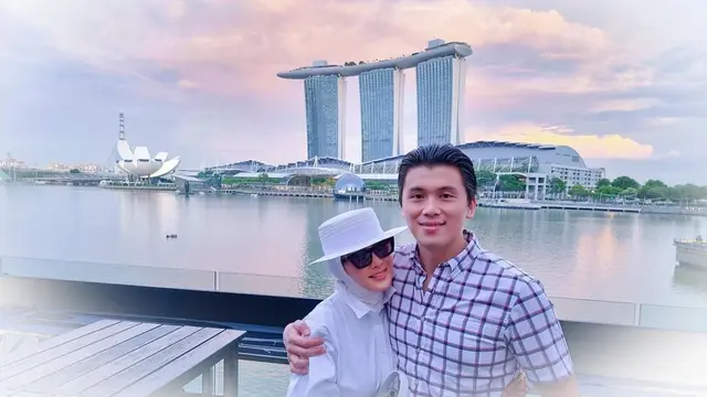 Dikabarkan Akan Pindah, Ini 6 Potret Syahrini Selama di Singapura