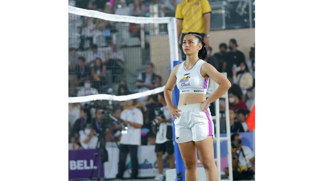 Potret Gaya Sporty Sintya Marisca