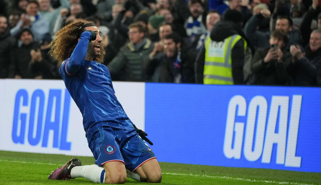 Berkat hasil ini, Chelsea berhak naik ke peringkat empat klasemen dengan poin 40, menggeser Man City dan Newcastle. Sementara itu, Wolves kini menduduki peringkat 17 dengan poin 16. (AP Photo/Kin Cheung)