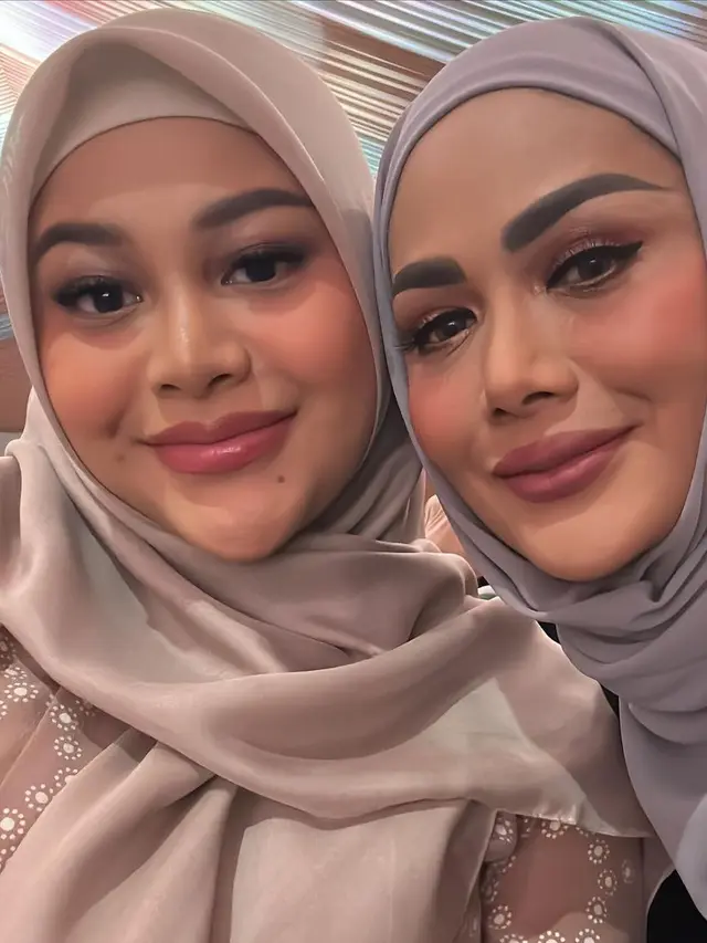 Krisdayanti dan Aurel (Instagram/krisdayantilemos)