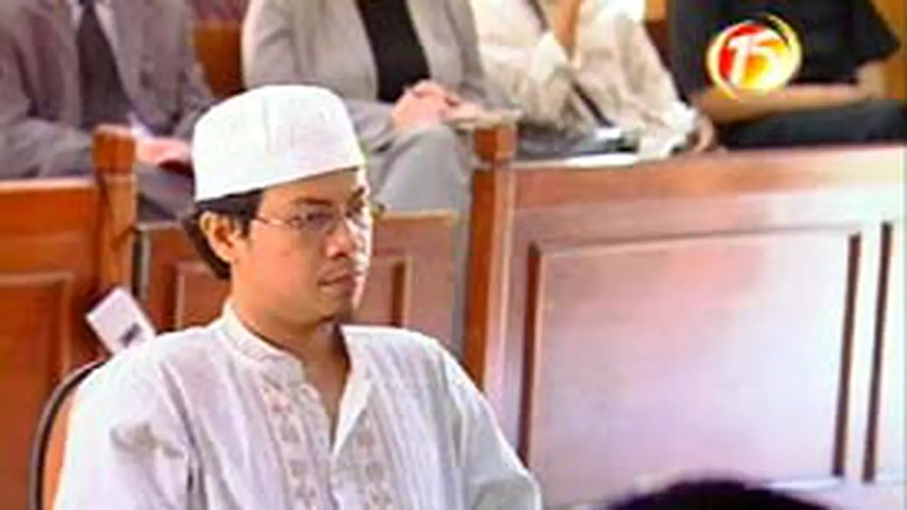 110805cBomKuningan.jpg