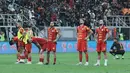Pemain Persija Jakarta tampak kecewa setelah hanya mampu bermain imbang kontra Dewa United pada pertandingan tunda pekan ke-25 BRI Super League 2025/2026 di Jakarta International Stadium (JIS), Minggu (15/03/2026) malam WIB. (Bola.com/M Iqbal Ichsan)