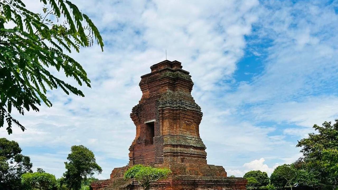 Candi Lain