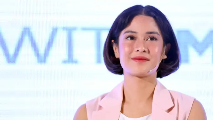 [Bintang] Aktor Tampan Ini Sukses Memikat Dian Sastrowardoyo