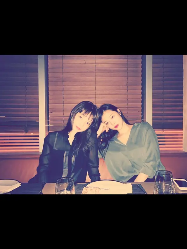 Sulli dan Goo Hara.  (Instagram/ koohara__)