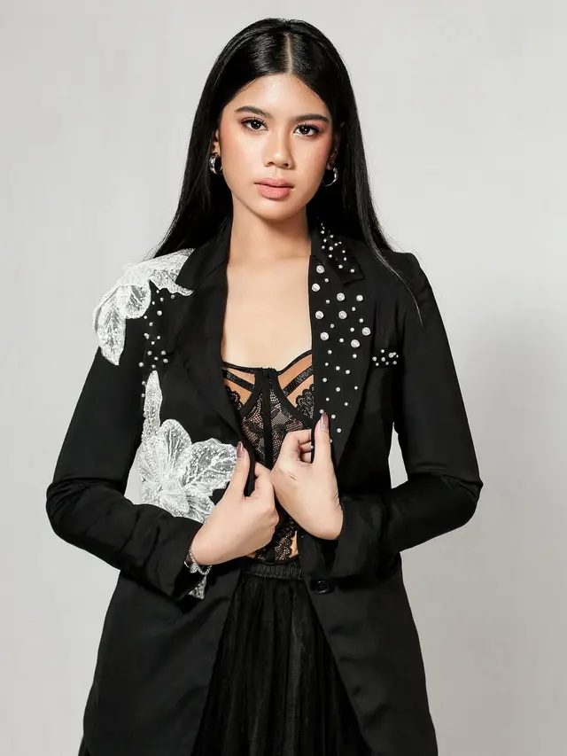 Gaya Fierce Almira Yudhoyono (Foto: Instagram @artikawhulandary)
