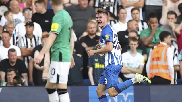 Foto: Gacor, Ini Dia Deretan 5 Pencetak Hattrick Termuda di Premier League, Evan Ferguson Gusur Nicolas Anelka setelah Hampir 25 Tahun