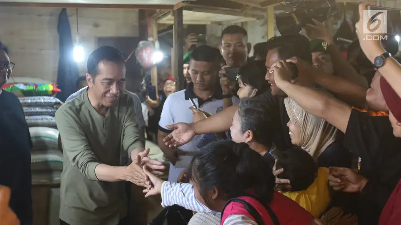 Jokowi Kunjungi Pasar Cihaurgeulis Kota Bandung