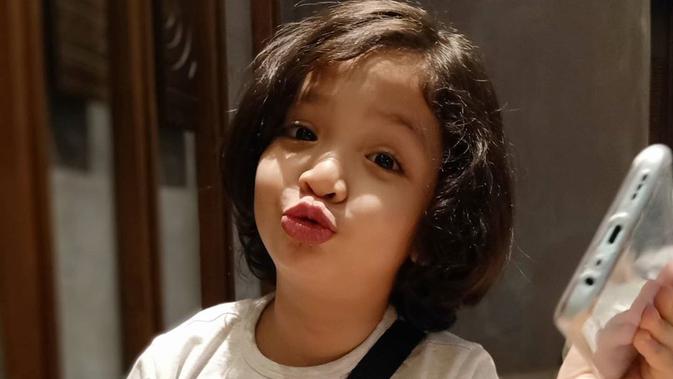 5 Potret Imut Radja Nasution Pemeran Zidan Di Sinetron Istri Kedua Showbiz Liputan6 Com