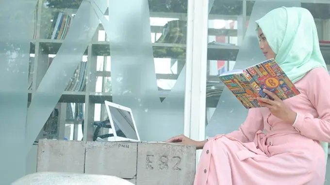 Foto: copyright Unpopulart - Rifa Arhas