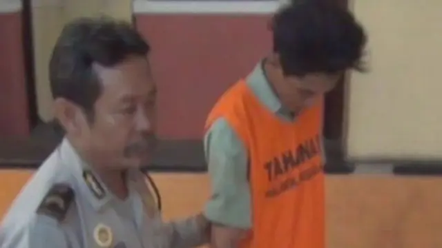 Dipecat, Seorang Pemuda Ngamuk Disebuah Swalayan Surabaya