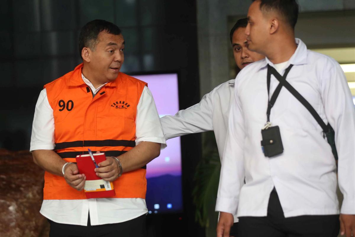 FOTO: Silmy Karim Jalani Pemeriksaan Perdana Sebagai Tersangka Korupsi Imigrasi