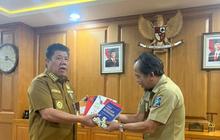 Tahukah Anda? Gubernur Babel Sumbang Belasan Buku untuk Perkaya Koleksi Perpustakaan Provinsi