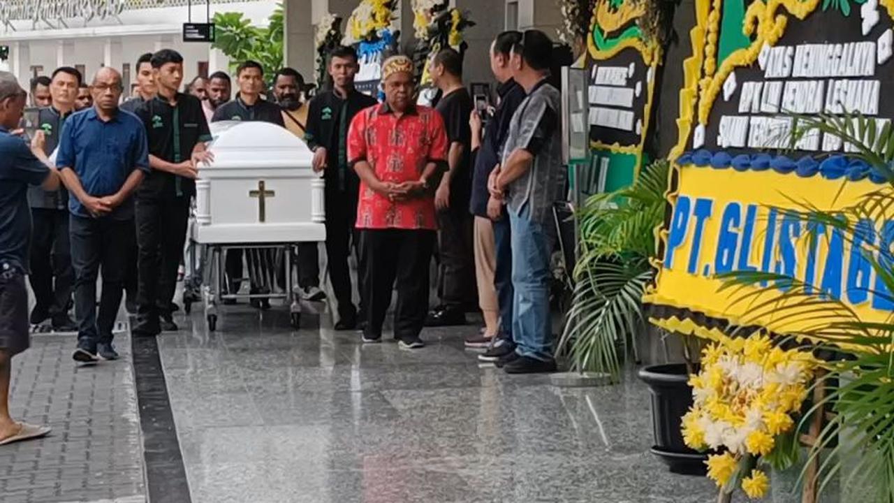 Masuk pukul 20.30 WIT, kebakaran berhasil dipadamkan petugas. <br>