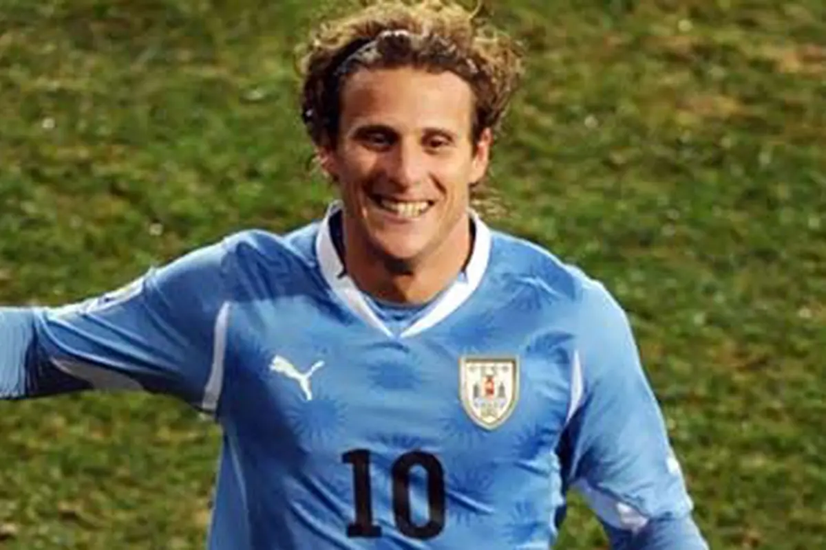 img_forlan-300.jpg