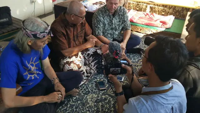 Cerita Profesor Amerika Pengajar Gamelan Cirebon di Universitas California
