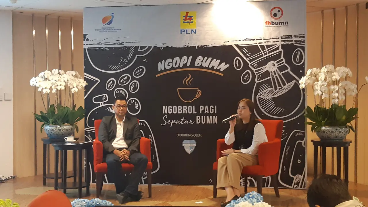Wakil Direktur Utama PT PLN (Persero) Darmawan Prasodjo dalam acara Ngobrol Pagi Seputar BUMN, di Gedung Kementerian BUMN, Jakarta, Jumat (17/1/2020).