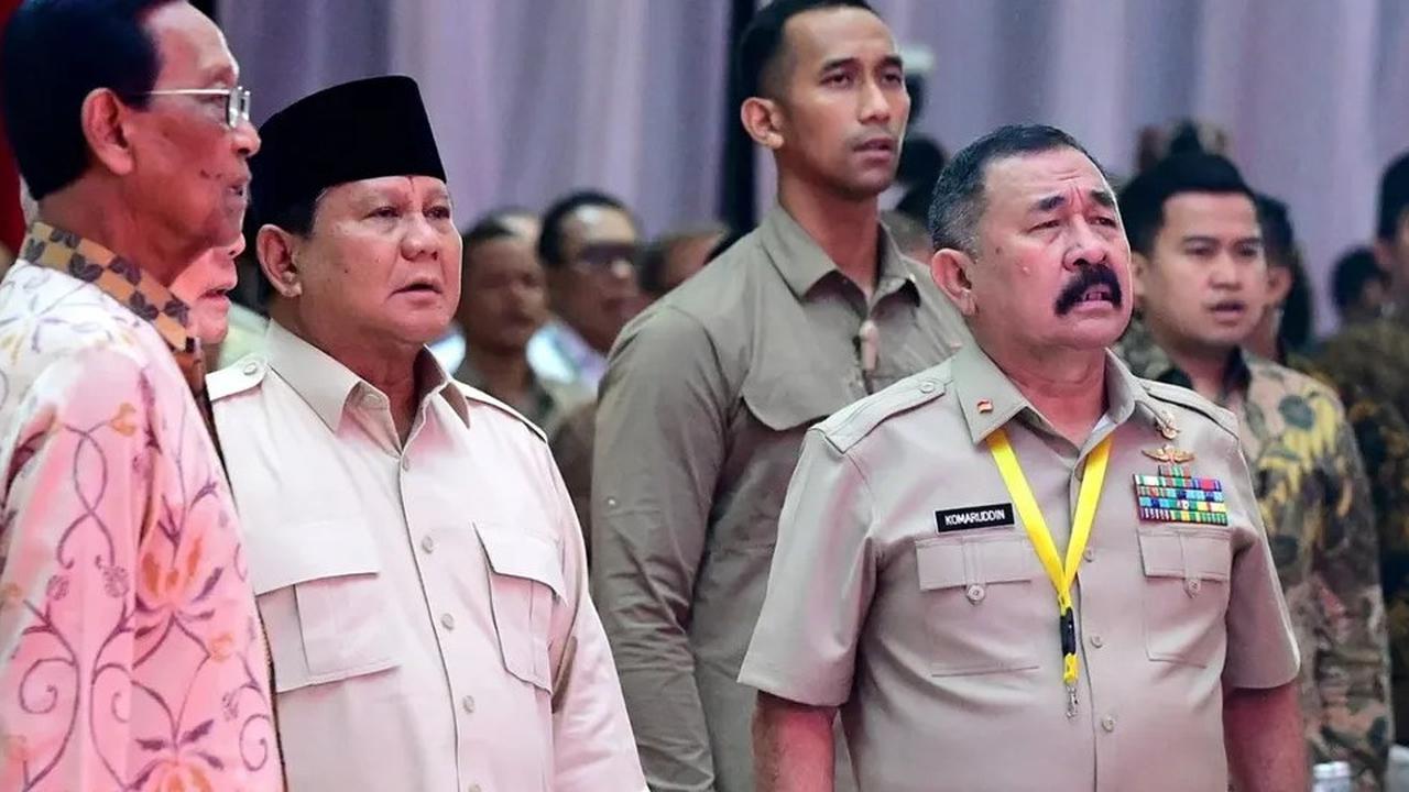 VIDEO: Bertabur Jenderal TNI-Polri, Prabowo Sapa Mantan Panglima Andika Perkasa