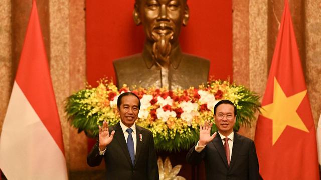Jokowi Kunjungi Vietnam