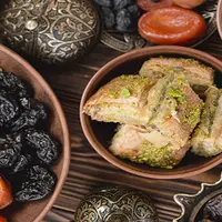 Ilustrasi makanan khas lebaran (Freepik/freepik)