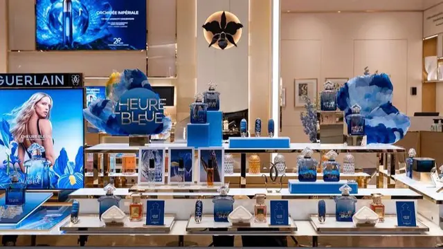Guerlain Hadirkan The New L’Heure Bleue dengan Semerbak Aroma Segar Bunga Iris