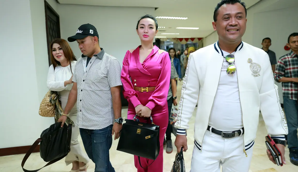 Pedangdut asal Cikarang ini juga tidak menyangka akan didapuk menjadi Duta Pancasila. (Adrian Putra/Bintang.com)