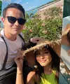 Amanda Khairunnisa dan Tavan Dutton tampak mesra di foto-foto yang mereka unggah di medsos.