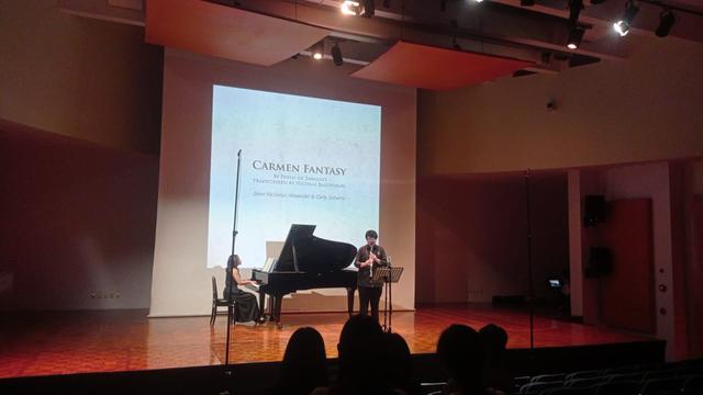 Sean Nicholas Alexander tampil di event 3rd Clarinet Chamber Concert