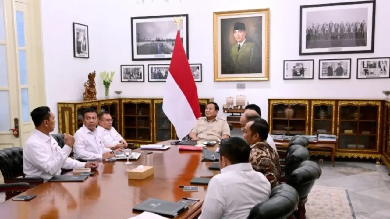 Prabowo Panggil Kapolri hingga Kepala BIN Rabu Malam di Istana
