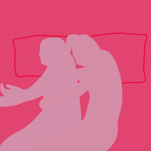 6 Posisi Tidur Berpelukan dan Artinya Bagi Hubungan Asmaramu