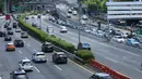 Gubernur DKI Jakarta Pramono Anung menjamin pelayanan publik tetap prima meskipun sebagian pegawai bekerja dari rumah. Tampak dalam foto, suasana ruas jalan Tol Dalam Kota Jakarta, saat pemberlakukan kebijakan Work From Home (WFH) untuk Aparatur Sipil Negara (ASN), Jumat (10/4/2026). (Kapanlagi.com/Budy Santoso)