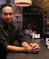 Sejak dulu pembajakan sudah menjadi gurita raksasa dalam industri hiburan. Ge Pamungkas pun mengatakan tak gampang melawan iming-iming harga murah dari aksi pembajakan. (Deki Prayoga/Bintang.com)