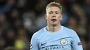 2. Kevin De Bruyne - Pemain berusia 28 tahun ini jarang dimainkan saat membela Chelsea asuhan Jose Mourinho. Namun kini bersama Manchester City, gelandang Timnas Belgia ini jadi andalan Guardiola untuk membongkar pertahanan lawan. (AFP/ Oli Scarff)