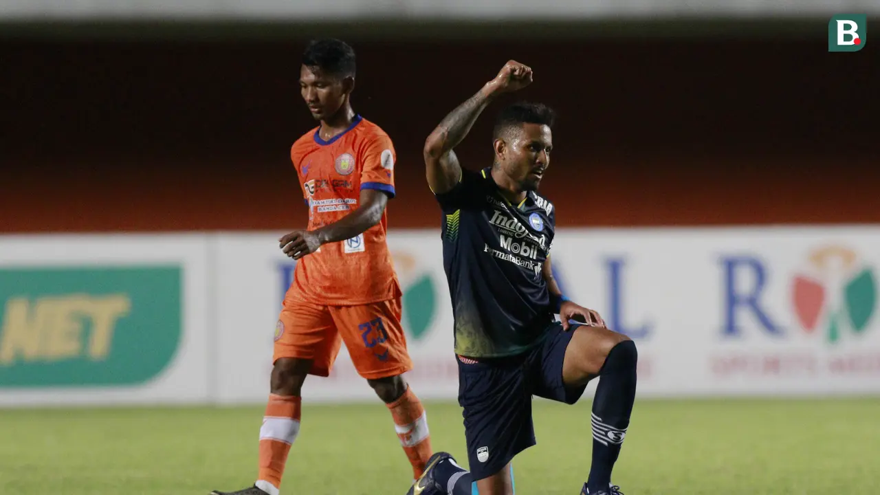 Persib Bandung vs Persiraja Banda Aceh