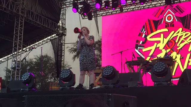 Penampilan Laura Kidd pada We The Fest 2017 (Liputan6.com/Teddy Tri Setio Berty)