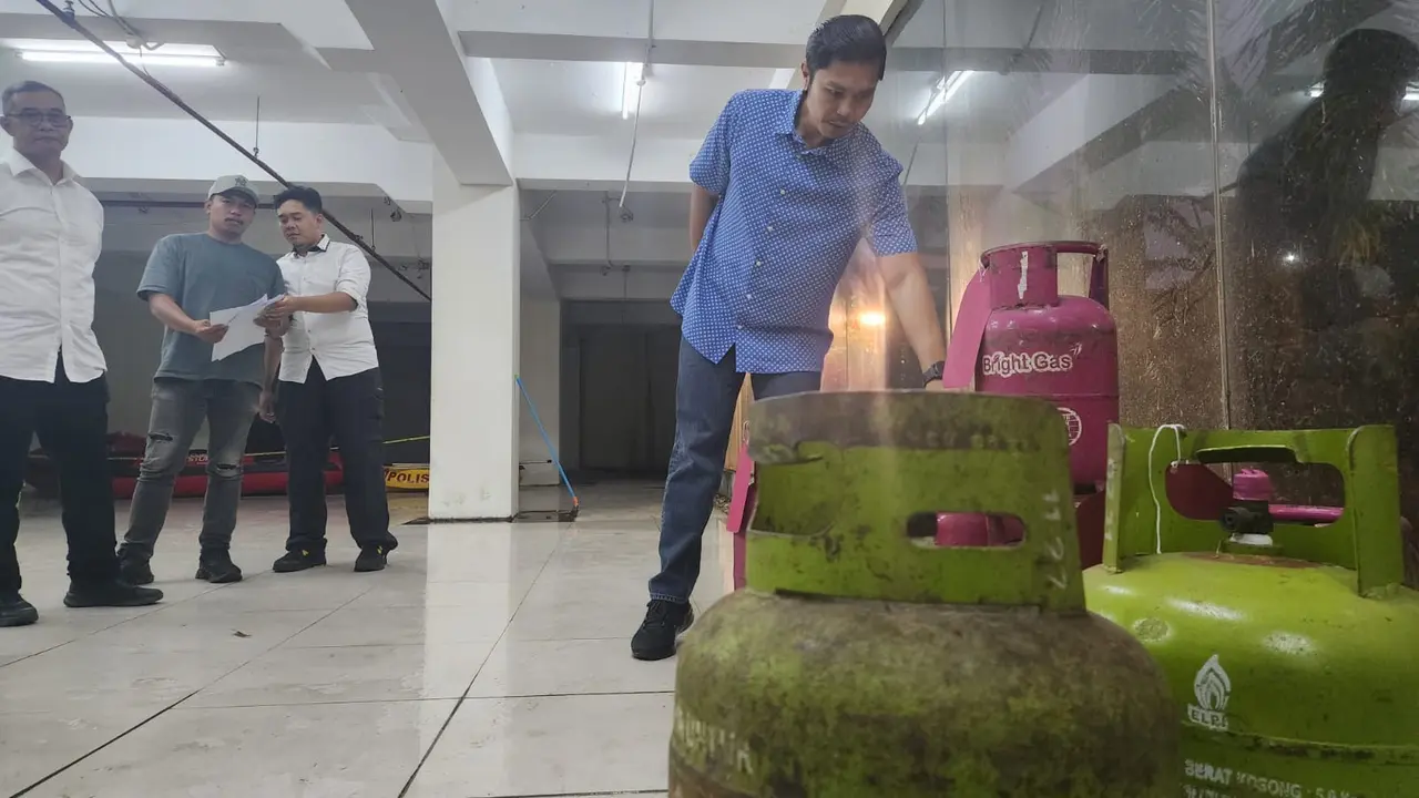 Kala Polres Metro Depok Bongkar Praktik Pengoplosan Gas Subsidi