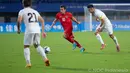 <p>Pada babak kedua situasi berubah. Timnas Indonesia U-24 berhasil menaikkan ritme permainan. Hasilnya, penyerang Persipura Jayapura Ramai Rumakiek berhasil mencetak gol pada menit ke-58 lewat aksi individu. (Kredit Foto: NOC Indonesia/Naif Al&rsquo;As)</p>