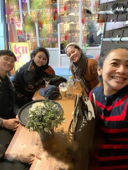 Gracia Indri pun berterima kasih kepada Feni Rose yang telah mengunjunginya ke Belanda. (Foto: Instagram/ graciaz14)