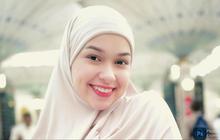 Potret Cantik Rebecca Klopper Jalani Ibadah Umrah, Berhijab Bikin Pangling & Auranya Positif Banget