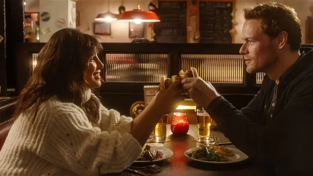 Scene Priyanka Chopra dan Sam Heughan saat berkencan.