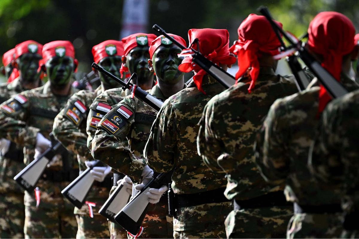 FOTO: Lulus Pendidikan Militer, Komcad TNI Siap Bela Negara dari Garis Sipil